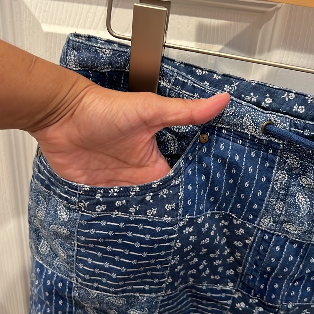 Vintage Lauren Ralph Lauren Blue Floral Patchwork Pants - Picture 5 of 9